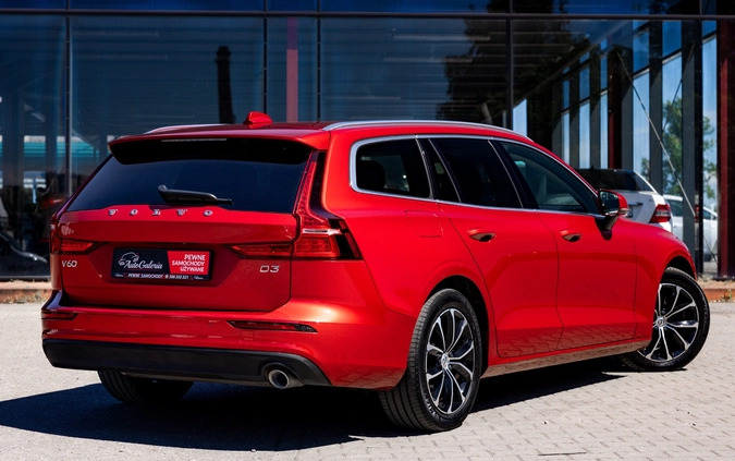 Volvo V60 cena 85900 przebieg: 156072, rok produkcji 2018 z Zbąszynek małe 781